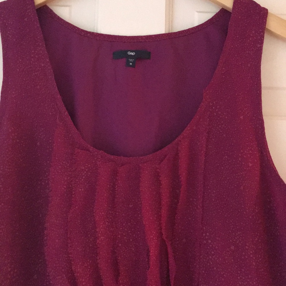 GAP Shell Tank - Picture 2 of 2